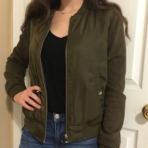 Forever 21 bomber jacket